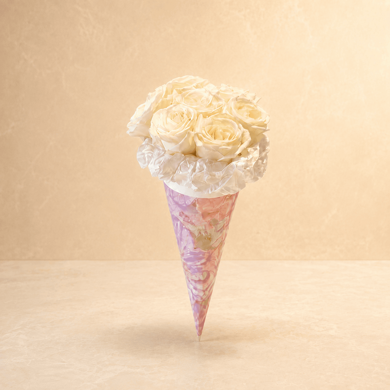 Product Blossom Ivory Rose Cone
